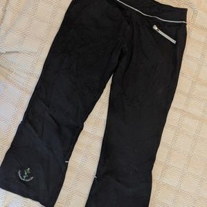 Never Worn ✨ Alo Yoga Bell Capris